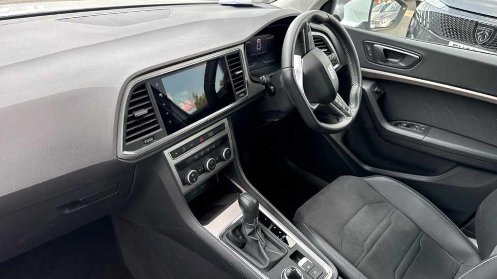 SEAT Ateca 1.5 TSI EVO Xperience 5dr DSG Petrol Estate - Image 9