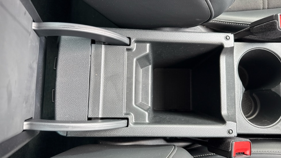 SEAT Ateca 1.5 TSI EVO Xperience 5dr DSG Petrol Estate - Image 22