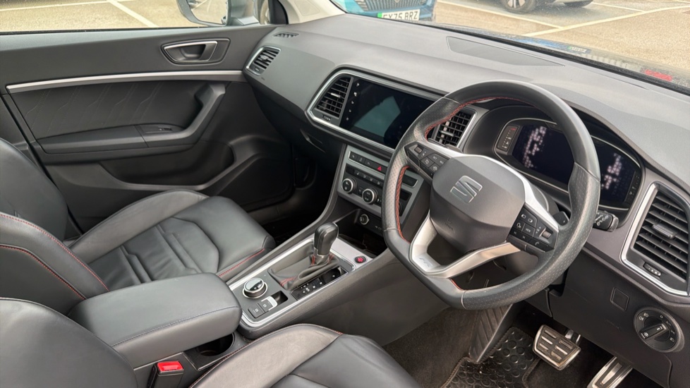 SEAT Ateca 1.5 TSI EVO FR Sport 5dr DSG Petrol Estate - Image 11