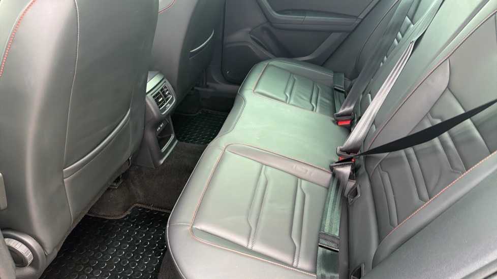 SEAT Ateca 1.5 TSI EVO FR Sport 5dr DSG Petrol Estate - Image 16