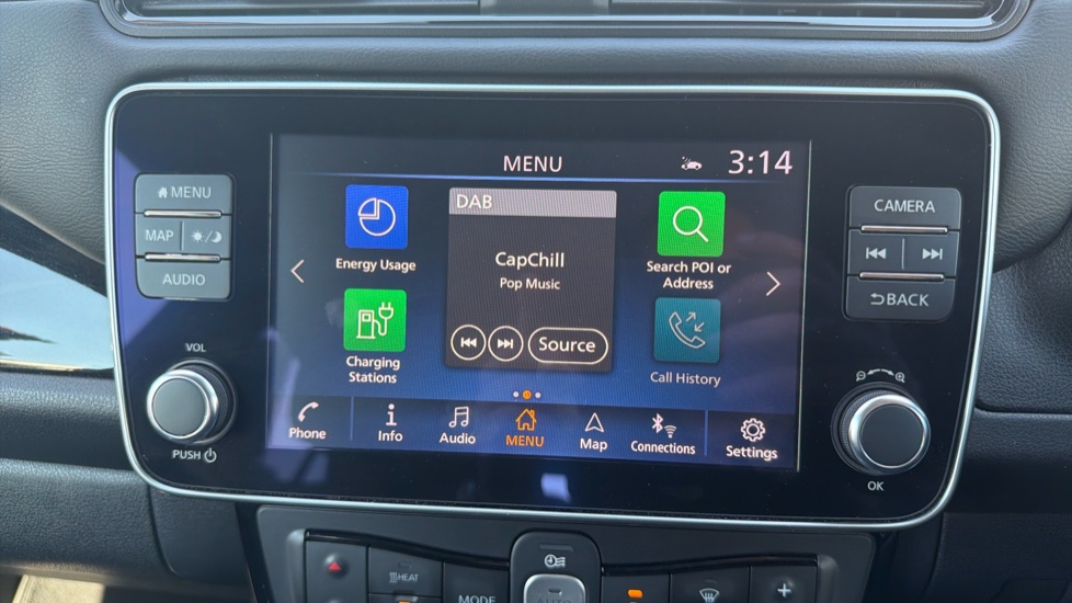 Nissan LEAF 110kW N-Connecta 39kWh 5dr Auto Electric Hatchback - Image 29