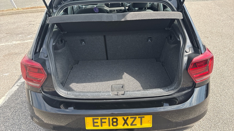 Volkswagen Polo 1.0 TSI 95 SE 5dr Petrol Hatchback - Image 4