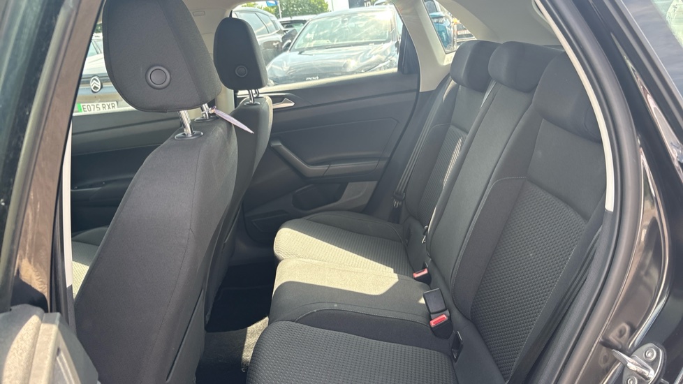 Volkswagen Polo 1.0 TSI 95 SE 5dr Petrol Hatchback - Image 16