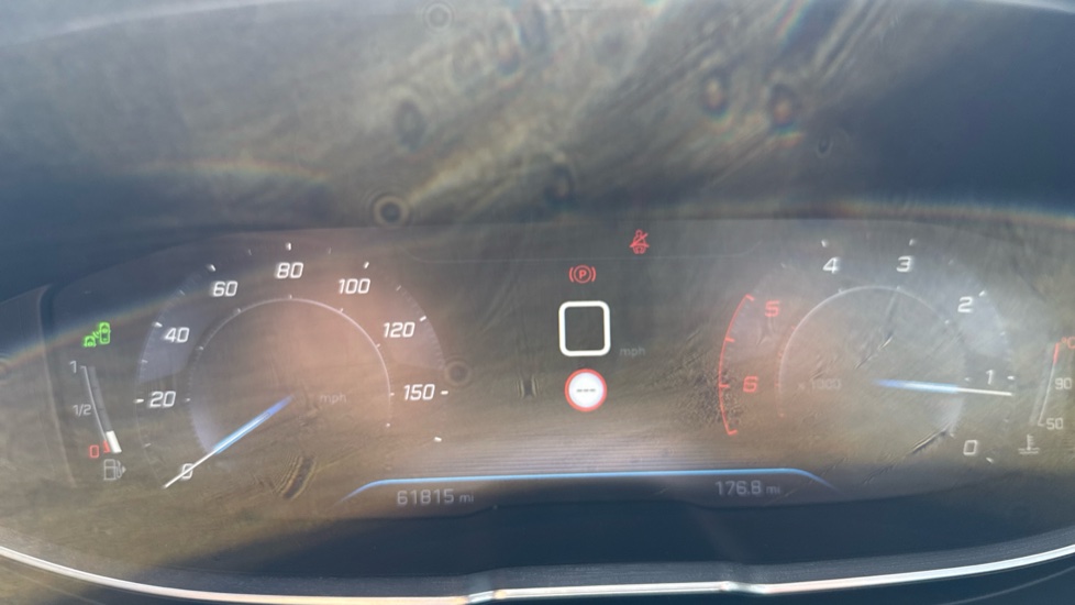 Peugeot 3008 1.6 BlueHDi 120 Allure 5dr Diesel Estate - Image 18