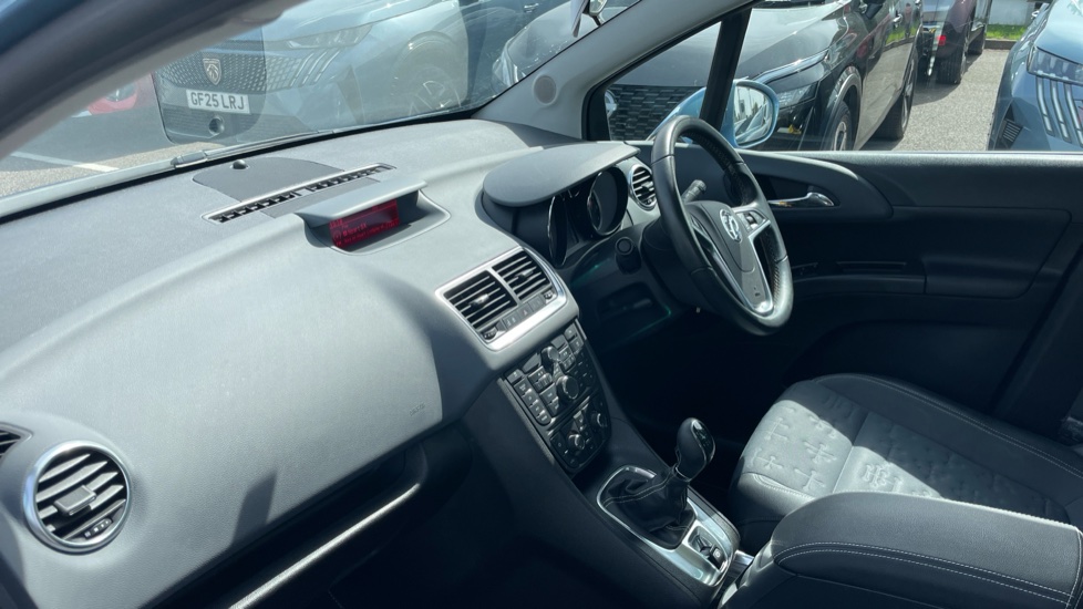 Vauxhall Meriva 1.4T 16V SE 5dr Petrol Estate - Image 9