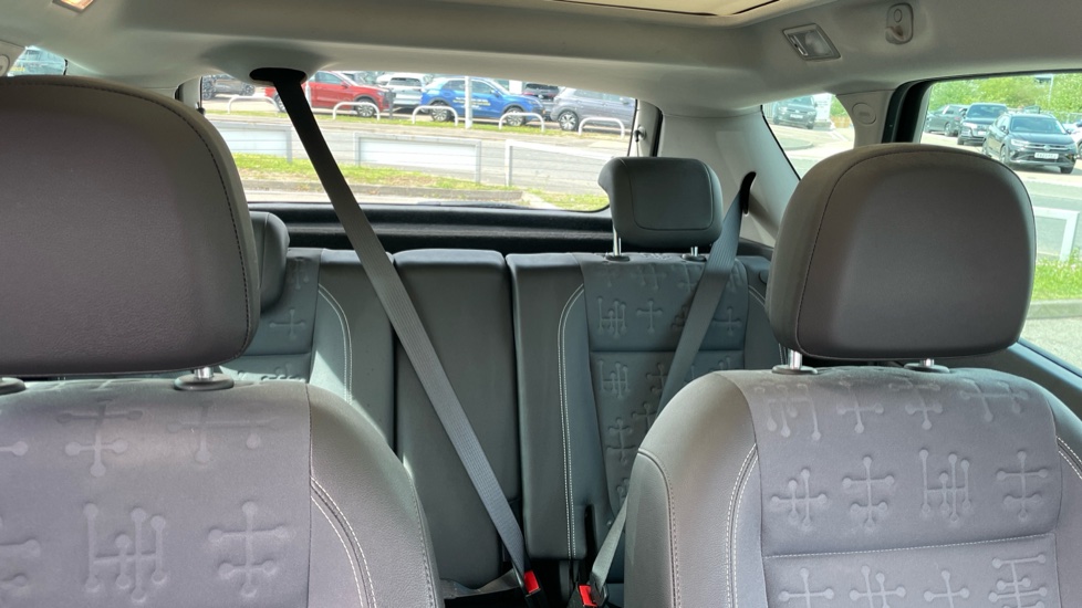 Vauxhall Meriva 1.4T 16V SE 5dr Petrol Estate - Image 15