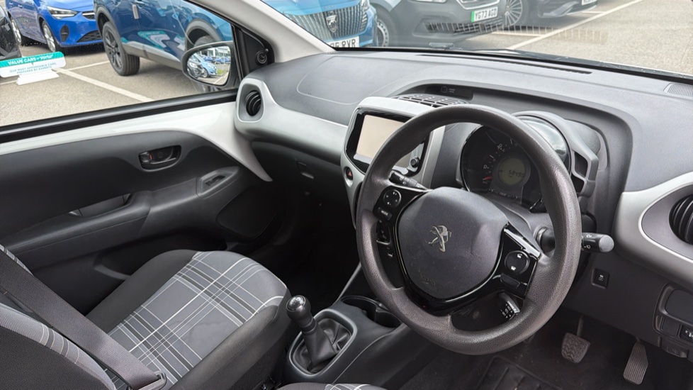 Peugeot 108 1.0 Active 5dr Petrol Hatchback - Image 11