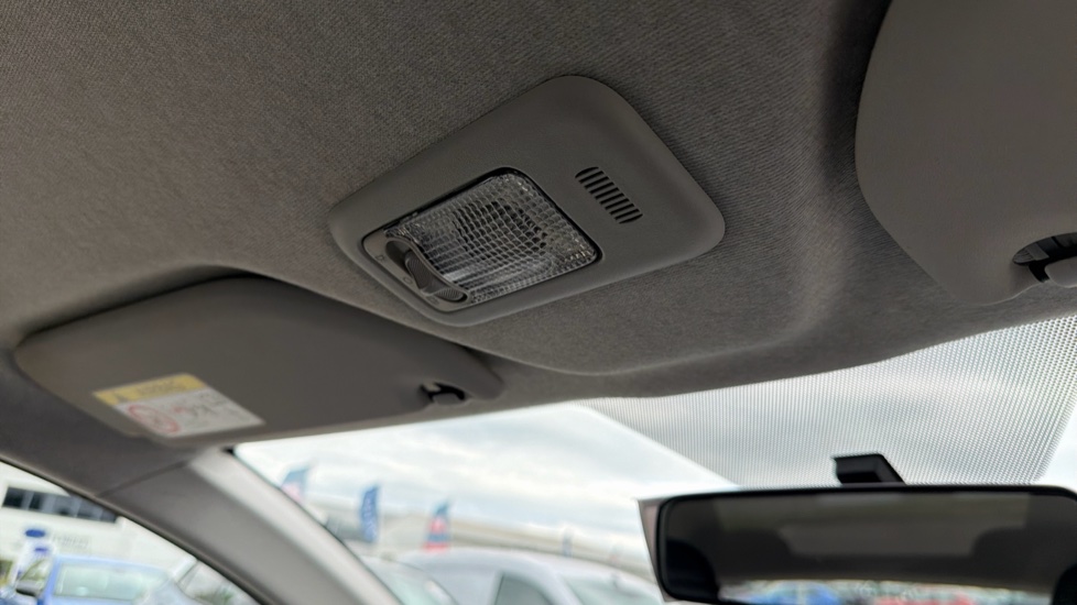 Peugeot 108 1.0 Active 5dr Petrol Hatchback - Image 32