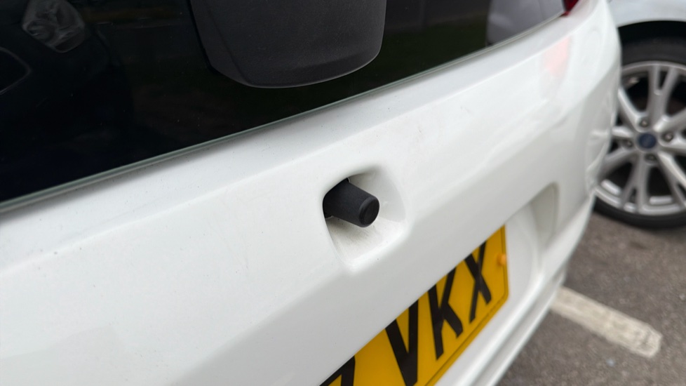 Peugeot 108 1.0 Active 5dr Petrol Hatchback - Image 35