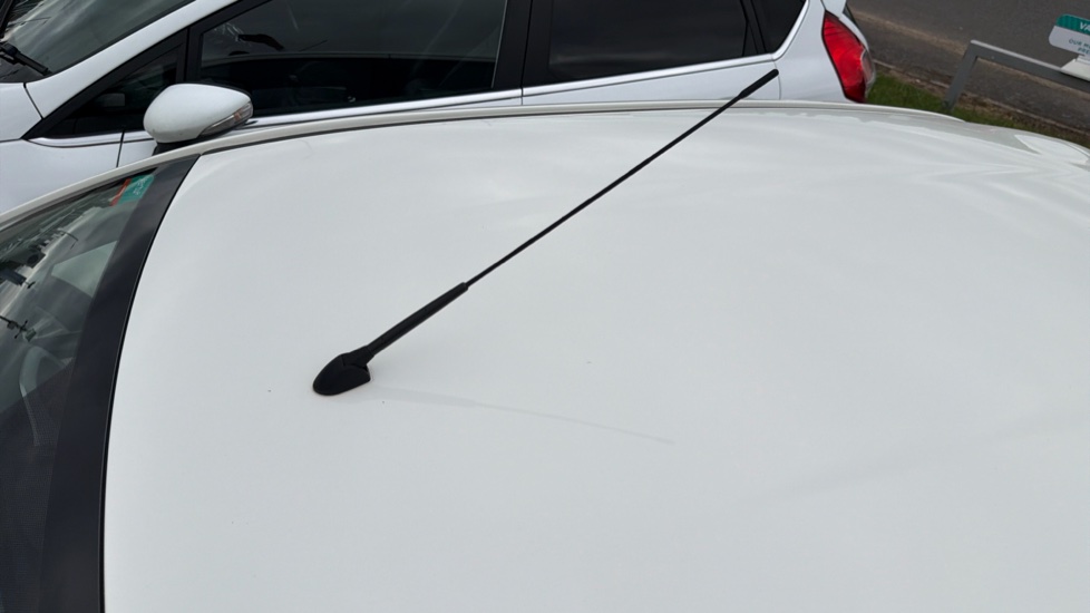 Peugeot 108 1.0 Active 5dr Petrol Hatchback - Image 39