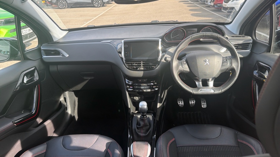 Peugeot 2008 1.2 PureTech 130 GT Line 5dr Petrol Estate - Image 10