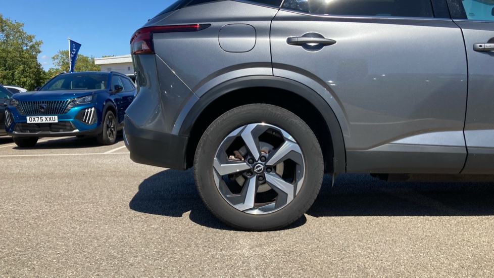 Nissan Qashqai 1.5 E-Power N-Connecta 5dr Auto Hybrid Hatchback - Image 7