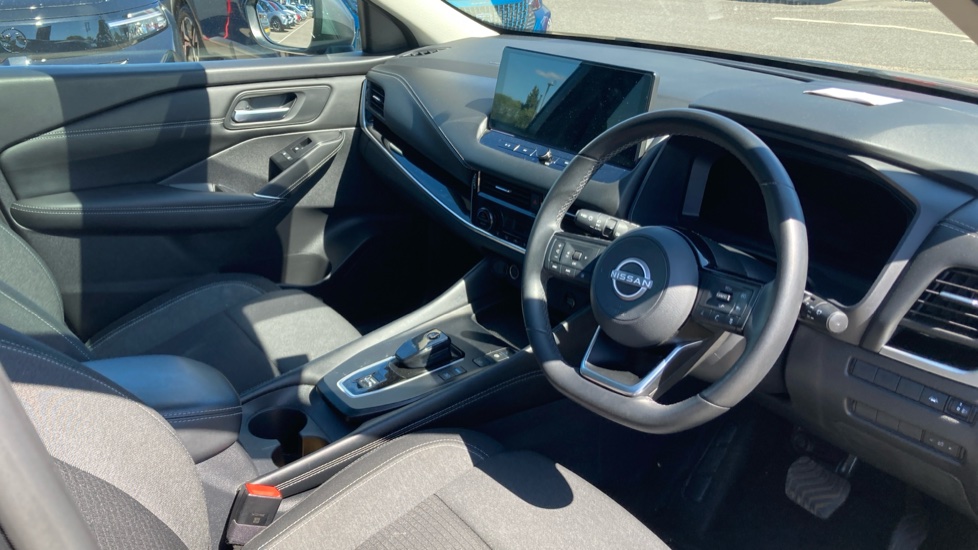 Nissan Qashqai 1.5 E-Power N-Connecta 5dr Auto Hybrid Hatchback - Image 11