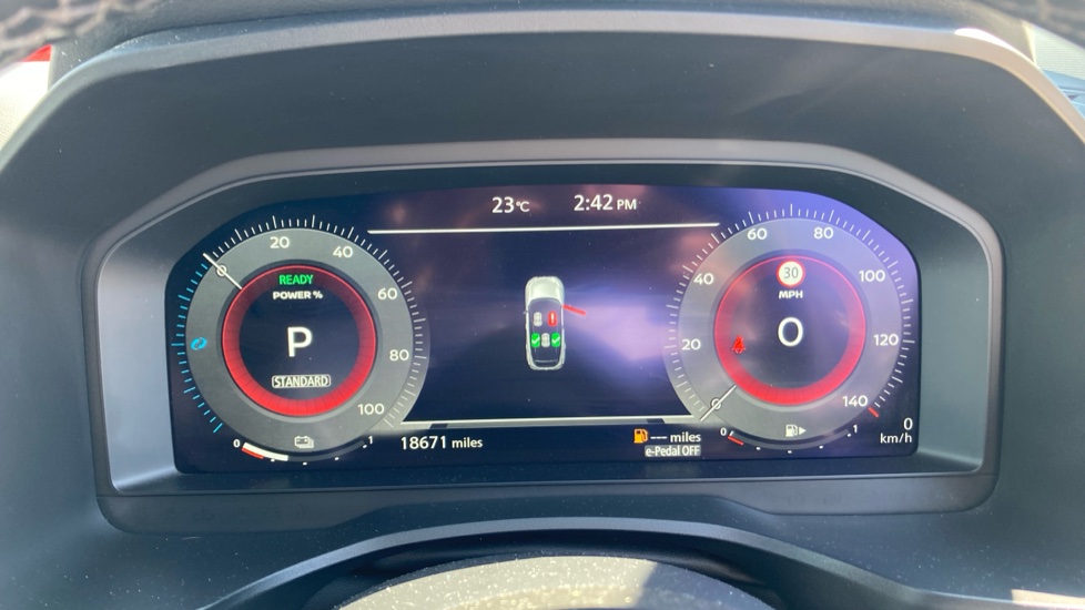 Nissan Qashqai 1.5 E-Power N-Connecta 5dr Auto Hybrid Hatchback - Image 18