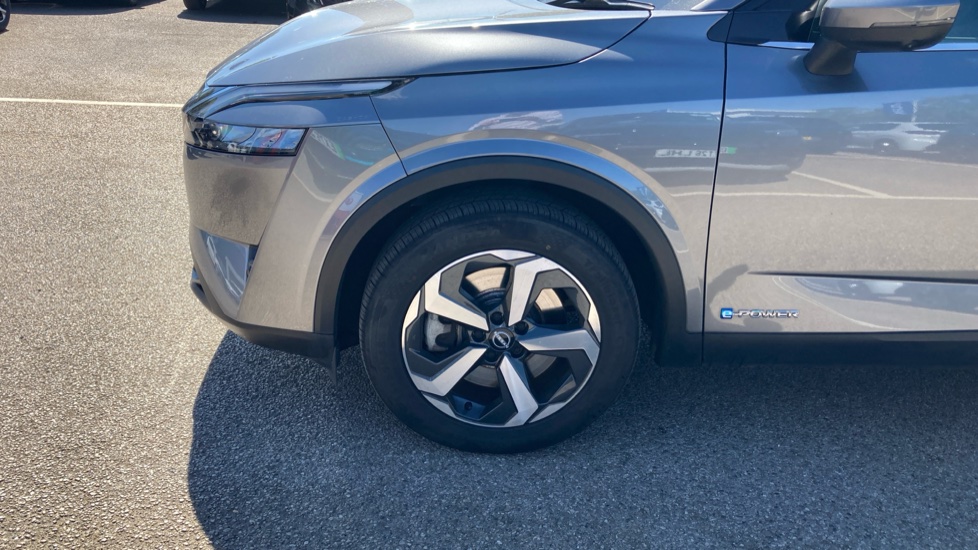 Nissan Qashqai 1.5 E-Power N-Connecta 5dr Auto Hybrid Hatchback - Image 21