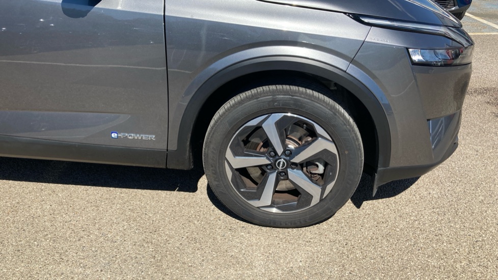 Nissan Qashqai 1.5 E-Power N-Connecta 5dr Auto Hybrid Hatchback - Image 27