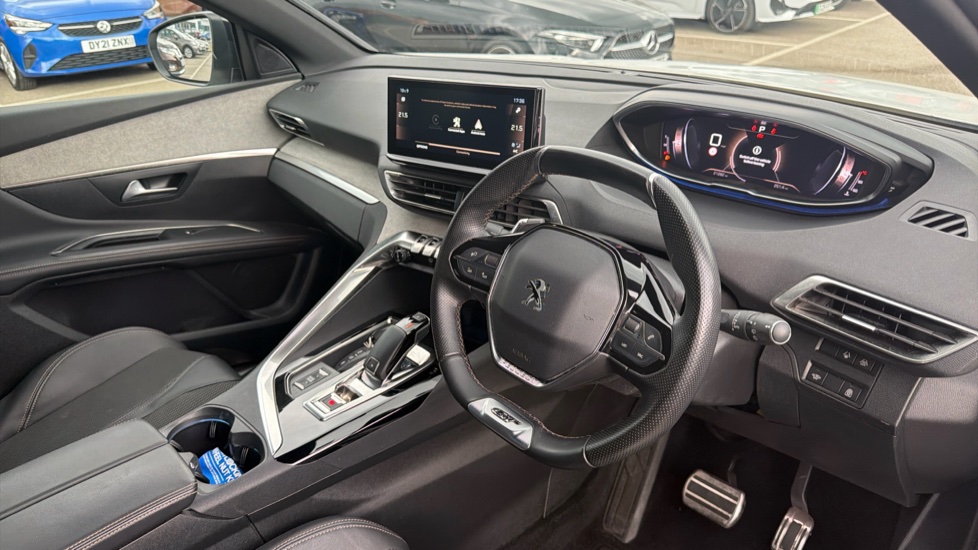 Peugeot 5008 1.2 PureTech GT 5dr EAT8 Petrol Estate - Image 11