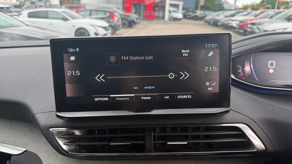Peugeot 5008 1.2 PureTech GT 5dr EAT8 Petrol Estate - Image 21