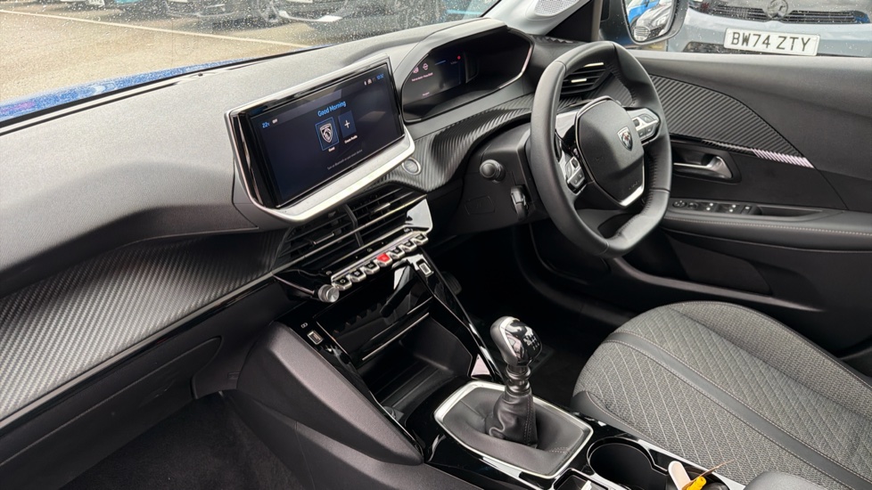 Peugeot 208 1.2 PureTech 100 Allure 5dr Petrol Hatchback - Image 9
