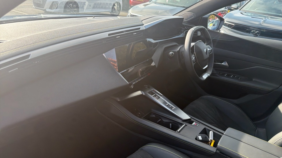 Peugeot 408 1.2 PureTech GT 5dr EAT8 Petrol Hatchback - Image 9