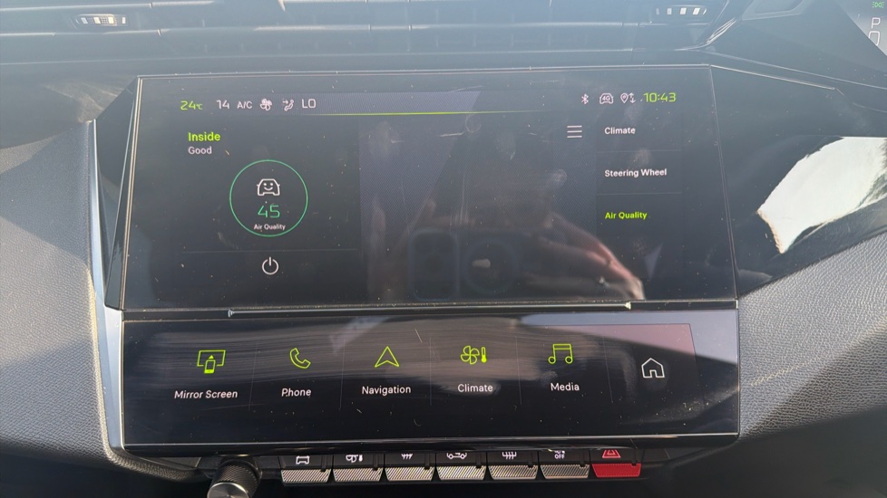 Peugeot 408 1.2 PureTech GT 5dr EAT8 Petrol Hatchback - Image 31