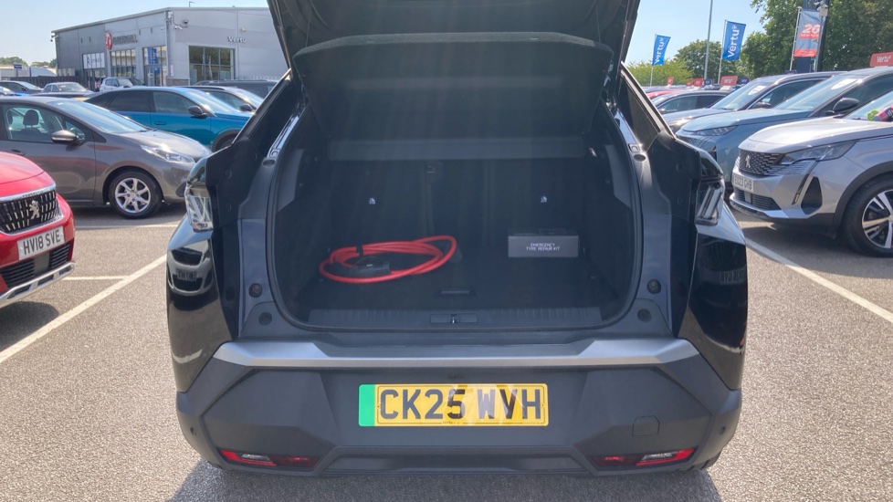 Peugeot 3008 157kW Allure 73kWh 5dr Auto Electric Estate - Image 4