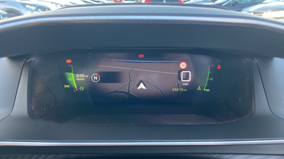 Peugeot 208 1.2 PureTech 100 Allure Premium 5dr Petrol Hatchback - Image 23
