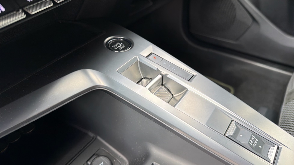 Peugeot 408 158kW GT 58kWh 5dr Auto Electric Hatchback - Image 13