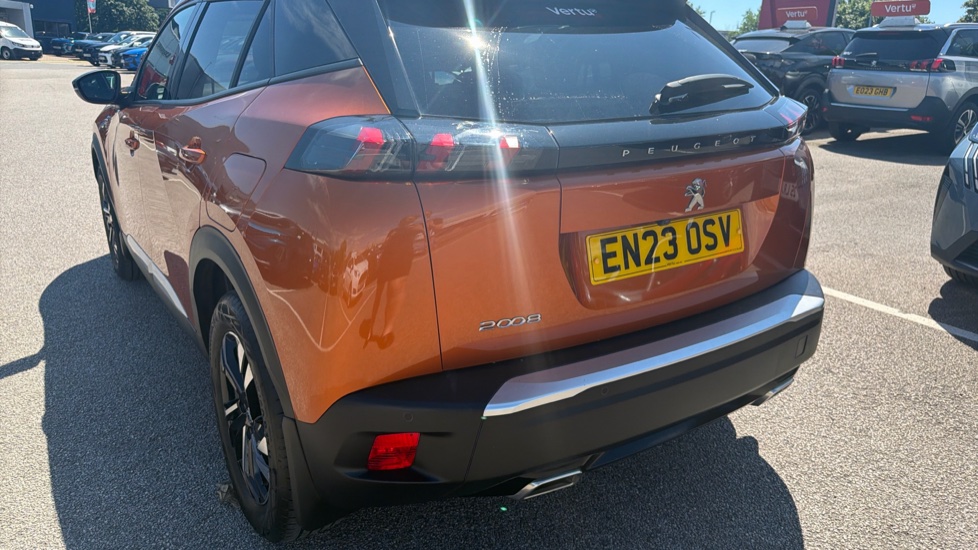 Peugeot 2008 1.2 PureTech 130 Allure Premium+ 5dr EAT8 Petrol Estate - Image 44