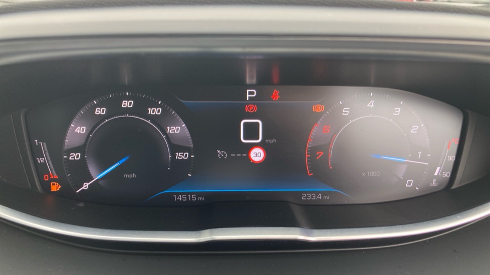 Peugeot 5008 1.2 PureTech Allure Premium+ 5dr EAT8 Petrol Estate - Image 18