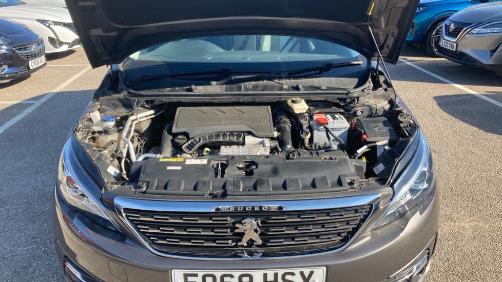 Peugeot 308 1.2 PureTech 130 Tech Edition 5dr EAT8 Petrol Hatchback - Image 8