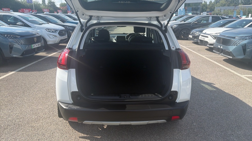 Peugeot 2008 1.2 PureTech 110 Allure Premium 5dr Petrol Estate - Image 4