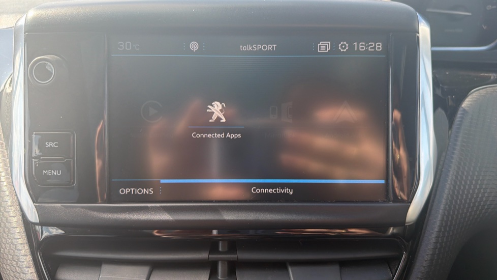 Peugeot 2008 1.2 PureTech 110 Allure Premium 5dr Petrol Estate - Image 31