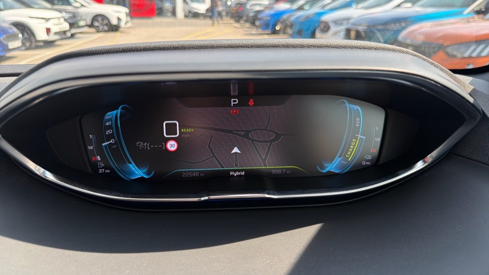 Peugeot 3008 1.6 Hybrid 225 GT Premium 5dr e-EAT8 Estate - Image 18