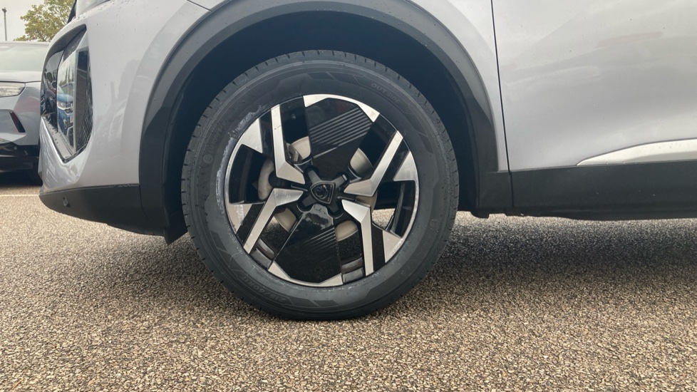 Peugeot 2008 1.2 PureTech 130 Allure 5dr Petrol Estate - Image 7