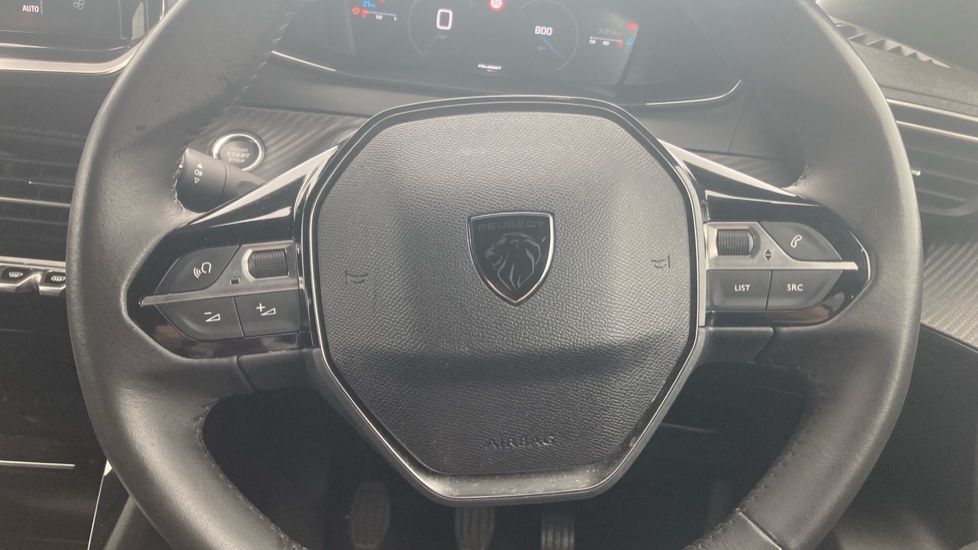Peugeot 2008 1.2 PureTech 130 Allure 5dr Petrol Estate - Image 25