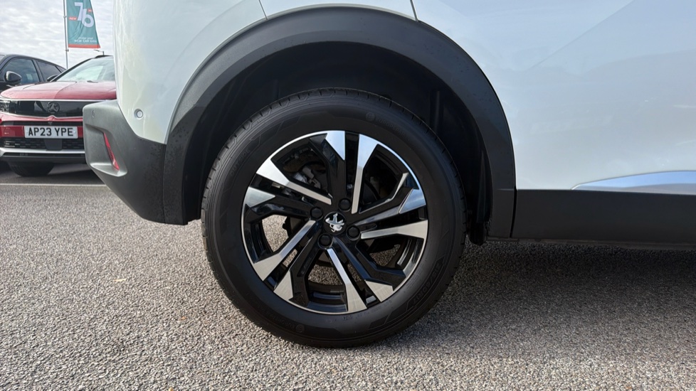 Peugeot 2008 1.2 PureTech 130 GT 5dr Petrol Estate - Image 7