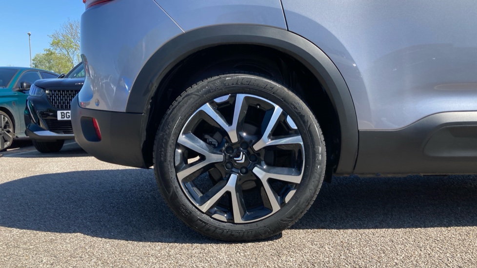 Citroen C5 Aircross 1.2 PureTech C-Series Edition 5dr Petrol Hatchback - Image 7