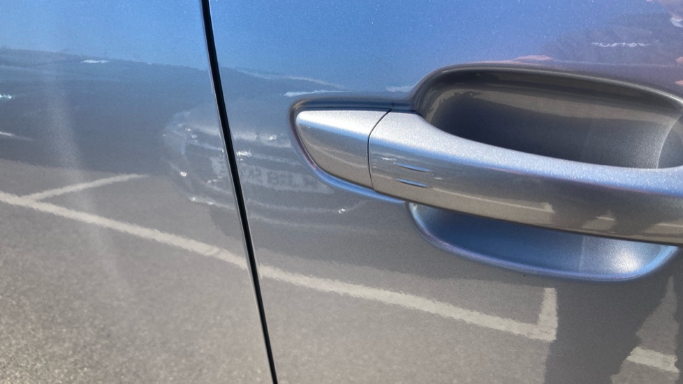 Citroen C5 Aircross 1.2 PureTech C-Series Edition 5dr Petrol Hatchback - Image 25
