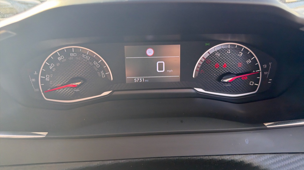 Peugeot 208 1.2 PureTech 100 Active 5dr Petrol Hatchback - Image 18