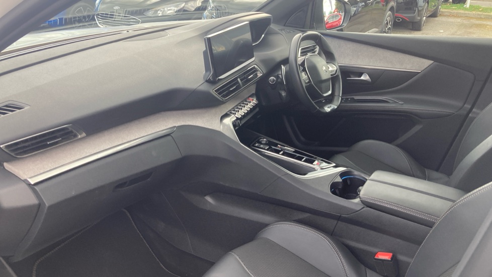 Peugeot 5008 1.2 PureTech GT 5dr EAT8 Petrol Estate - Image 9