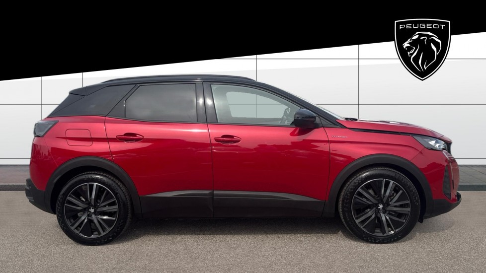 Peugeot 3008 1.6 Hybrid4 300 GT 5dr e-EAT8 Estate - Image 5