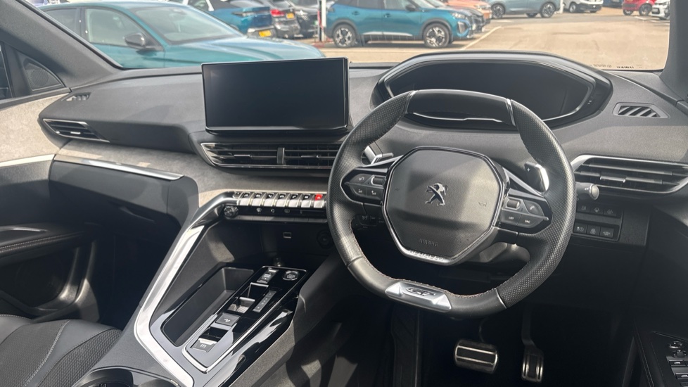 Peugeot 3008 1.6 Hybrid4 300 GT 5dr e-EAT8 Estate - Image 11