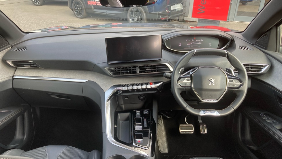 Peugeot 3008 1.2 Hybrid 136 GT 5dr e-DSC6 Petrol Estate - Image 10
