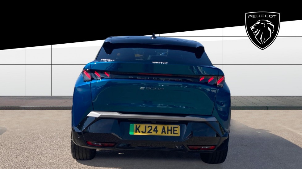 Peugeot 3008 157kW GT 73kWh 5dr Auto Electric Estate - Image 6