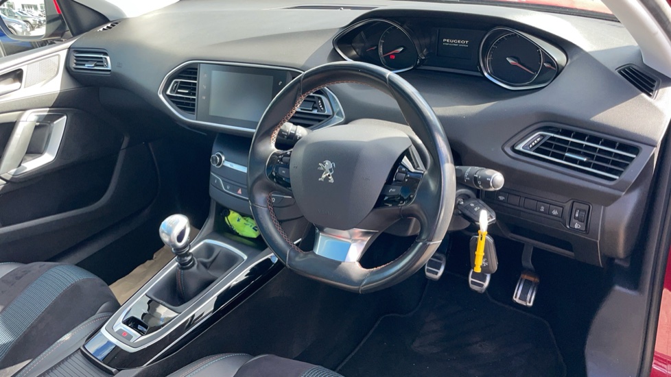 Peugeot 308 1.2 PureTech 130 Tech Edition 5dr Petrol Hatchback - Image 11