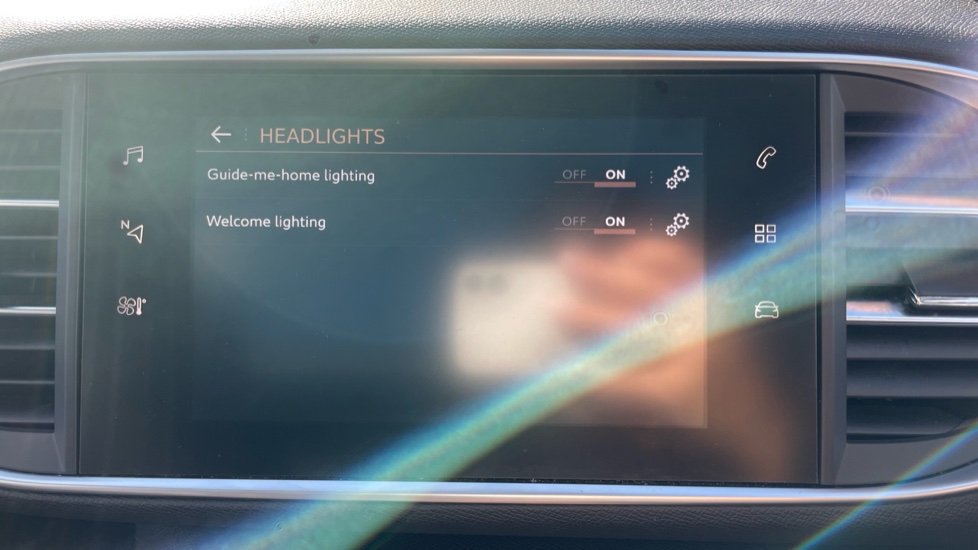 Peugeot 308 1.2 PureTech 130 Tech Edition 5dr Petrol Hatchback - Image 34