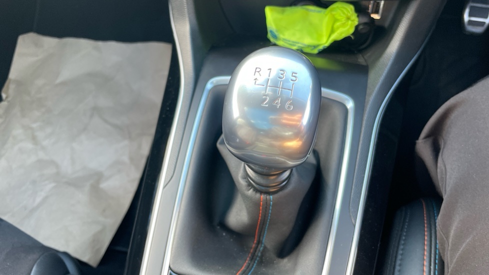 Peugeot 308 1.2 PureTech 130 Tech Edition 5dr Petrol Hatchback - Image 39
