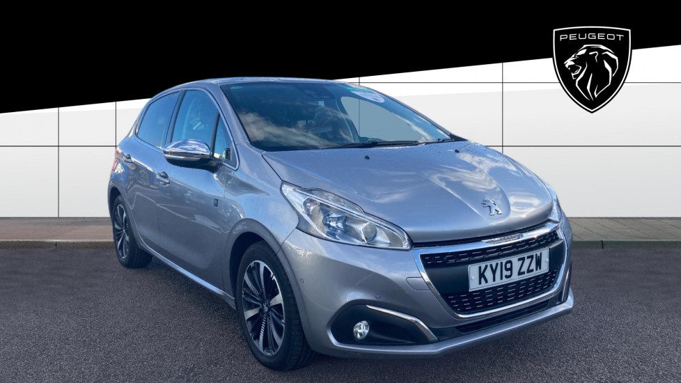 Peugeot 208 1.2 PureTech 110 Tech Edition 5dr EAT6 Petrol Hatchback - Image 1