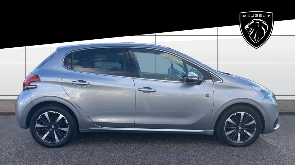 Peugeot 208 1.2 PureTech 110 Tech Edition 5dr EAT6 Petrol Hatchback - Image 5